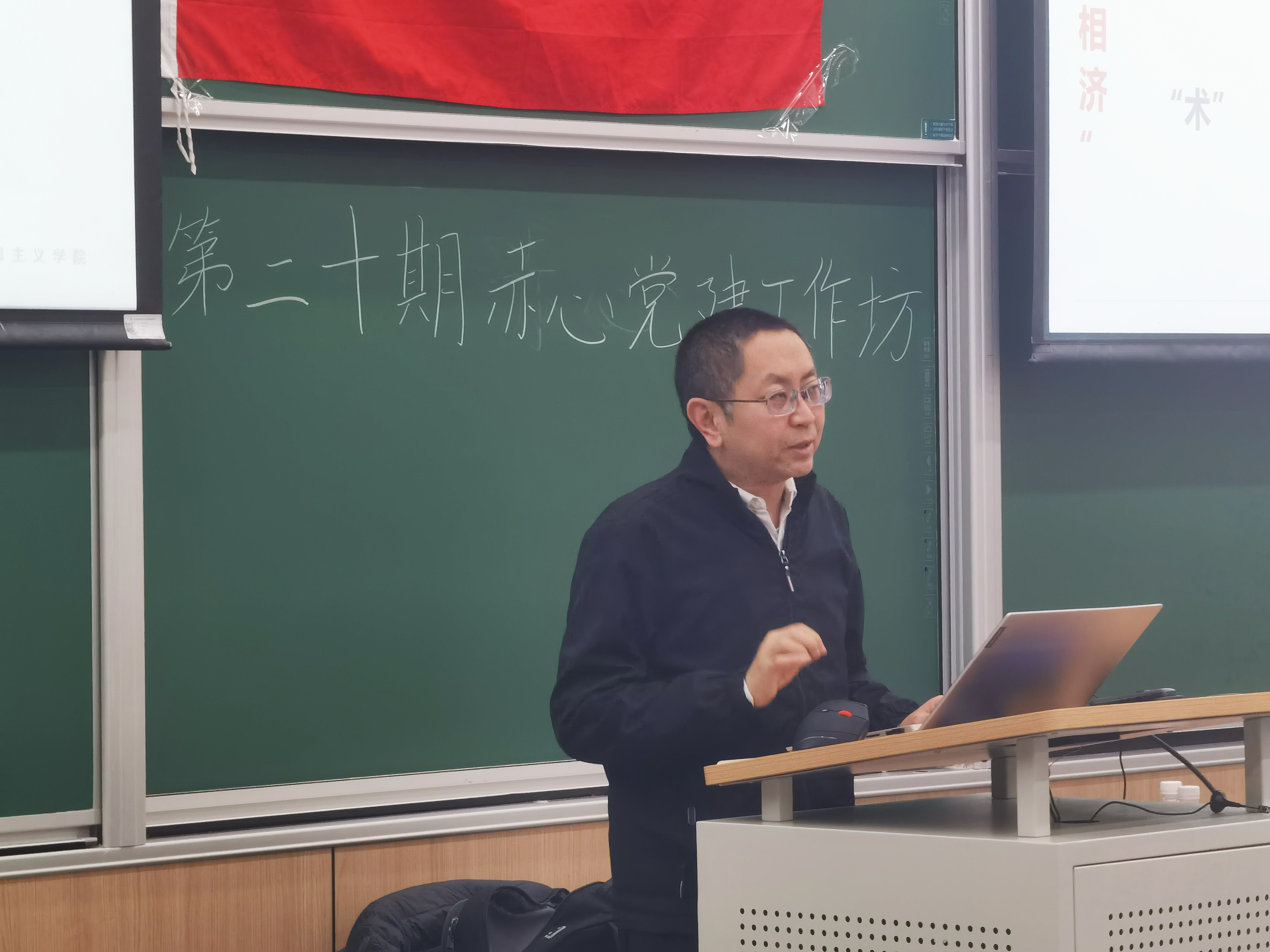 365英国上市公司