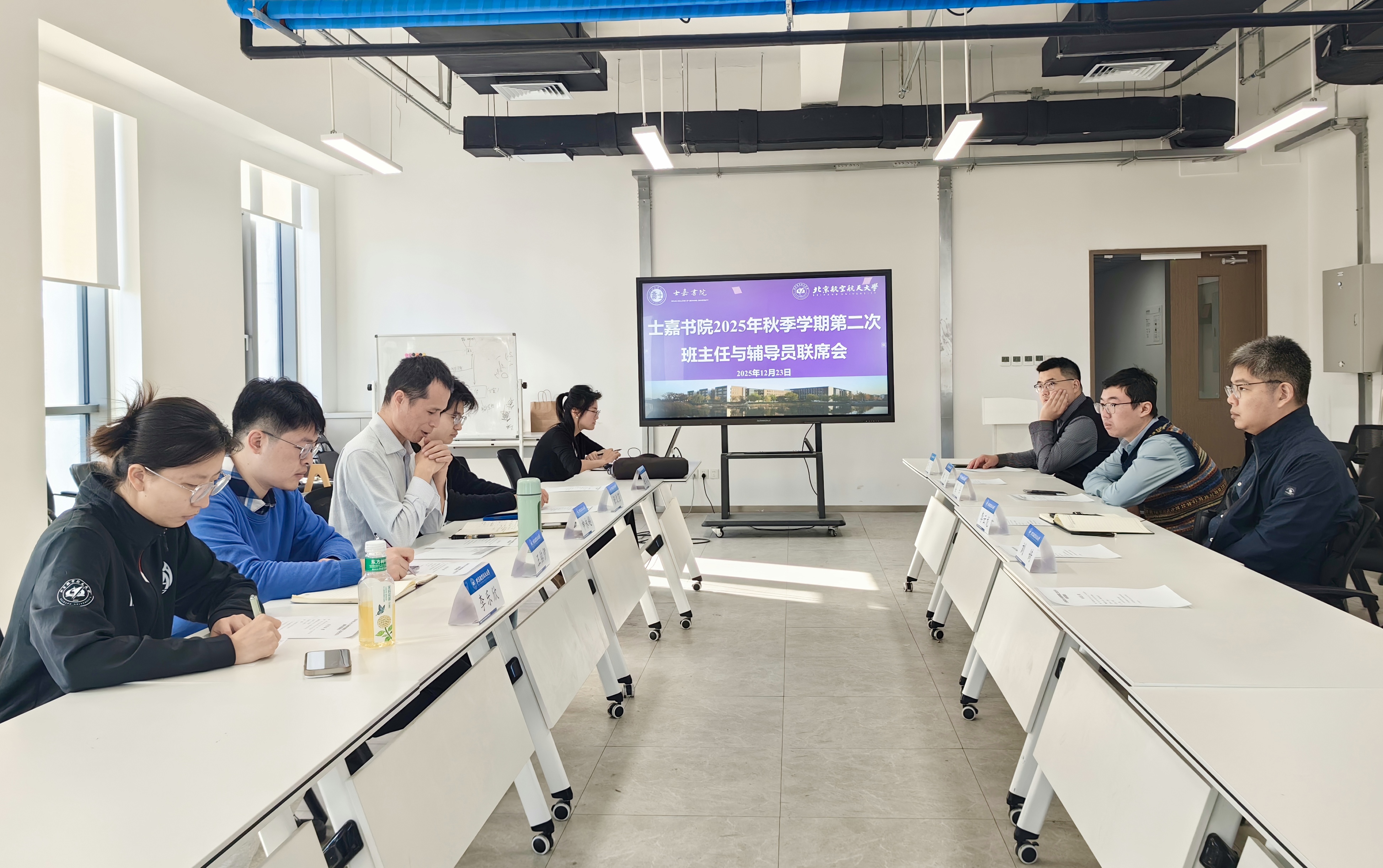 365英国上市公司