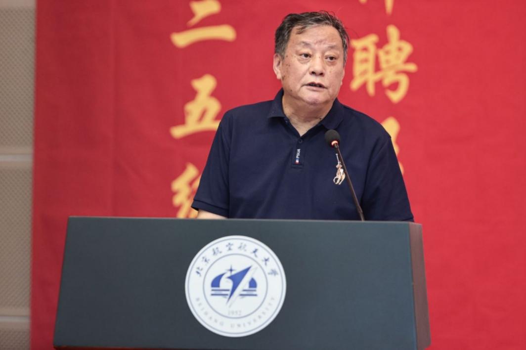 365英国上市公司