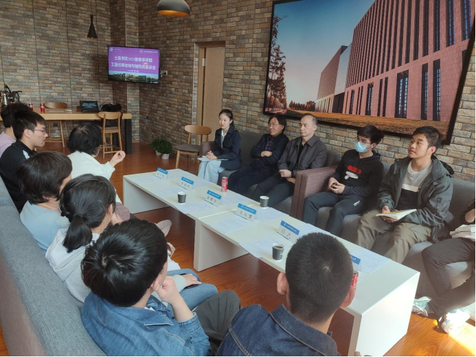 365英国上市公司