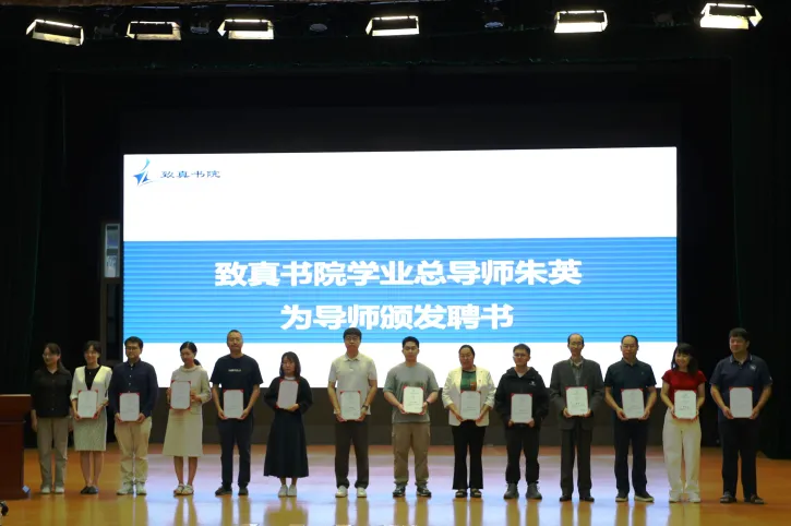 365英国上市公司