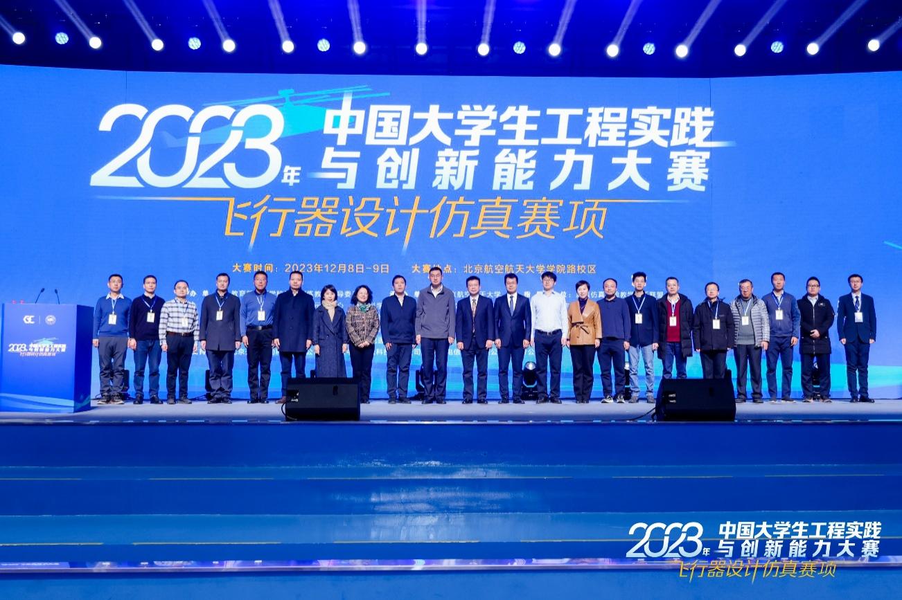 365英国上市公司