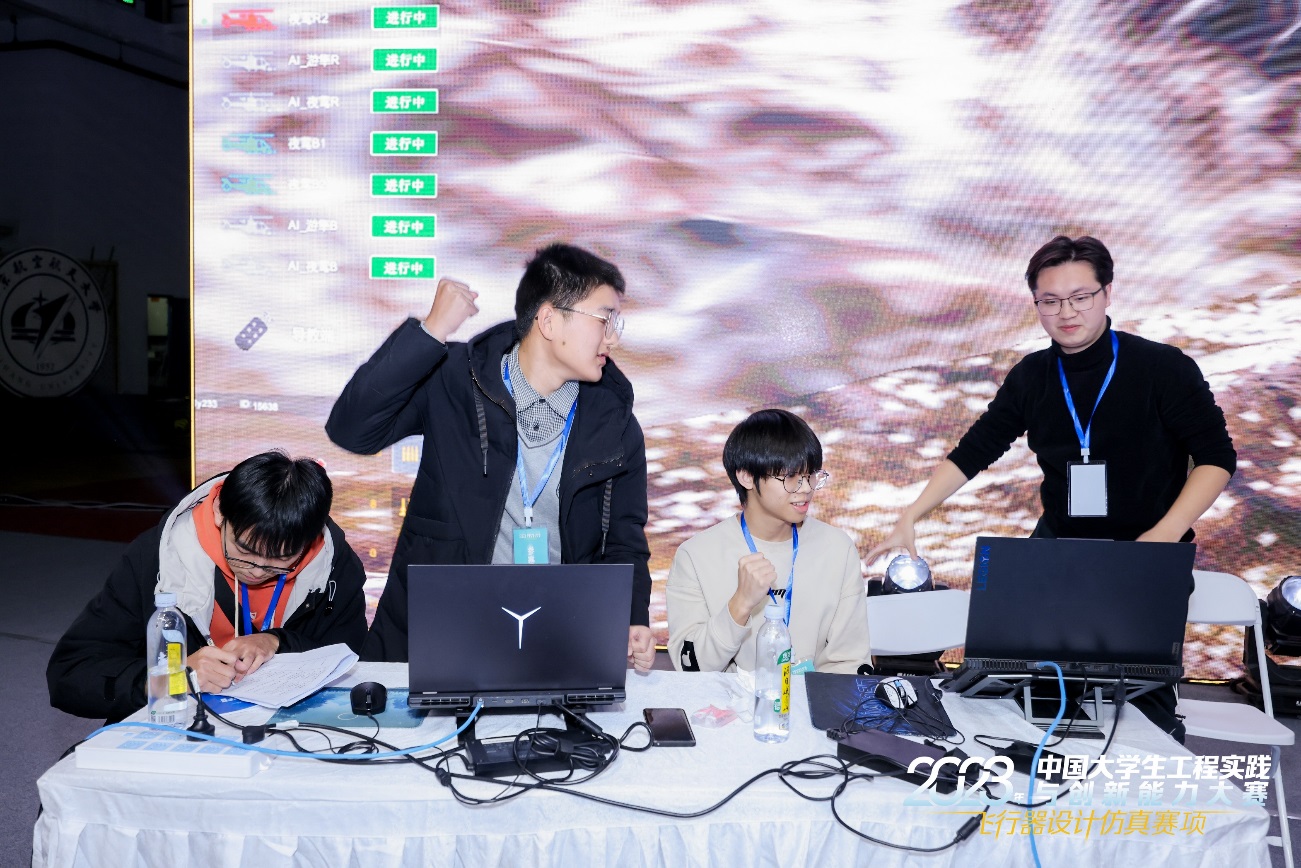 365英国上市公司