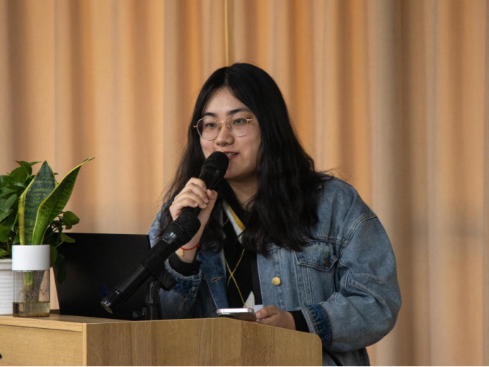 365英国上市公司