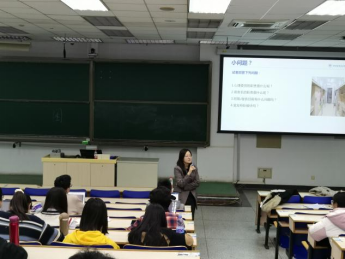 365英国上市公司