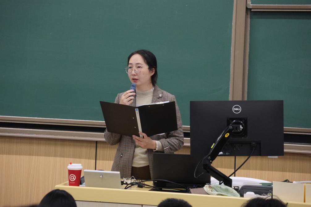 365英国上市公司