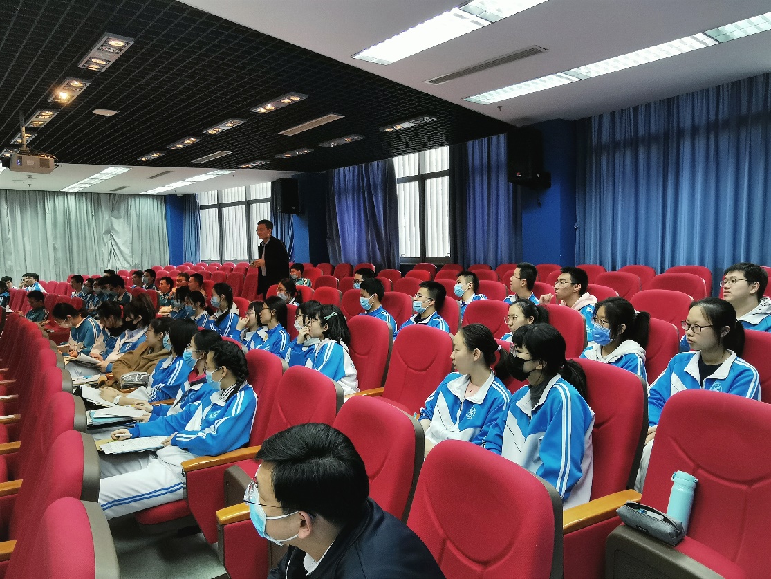 365英国上市公司