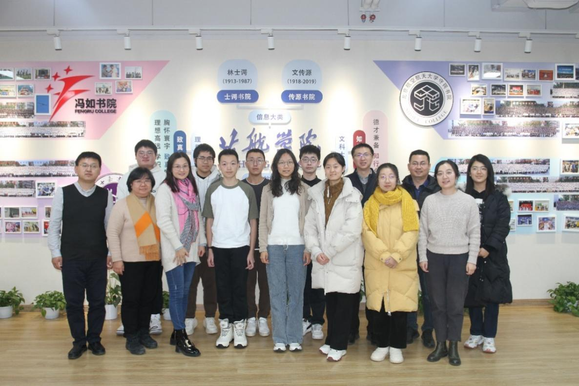 365英国上市公司